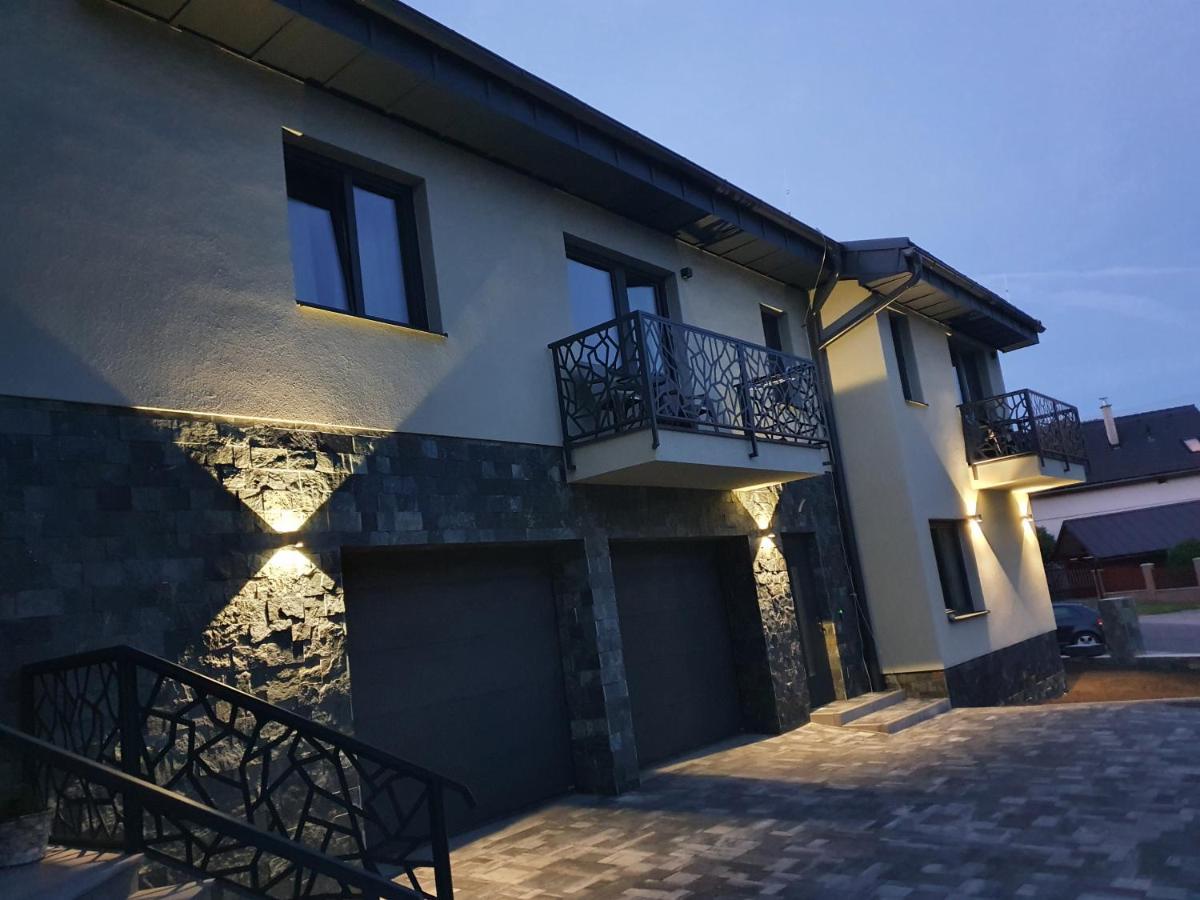 Apartmany Zaky Vrbov Ngoại thất bức ảnh